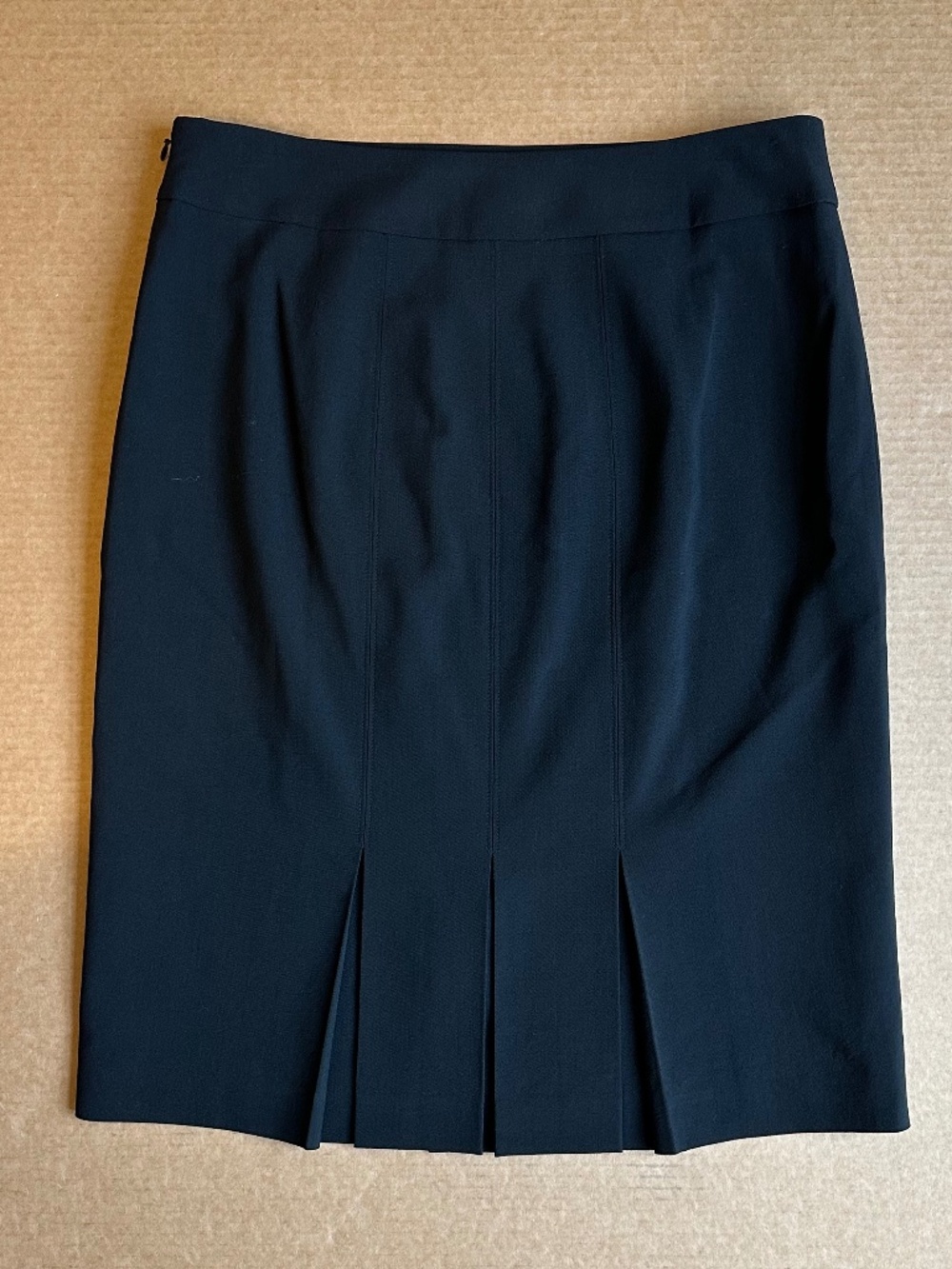 Ann Taylor Black Stretch Drop Waist Pleated Hem Pencil Skirt Lined Size 4